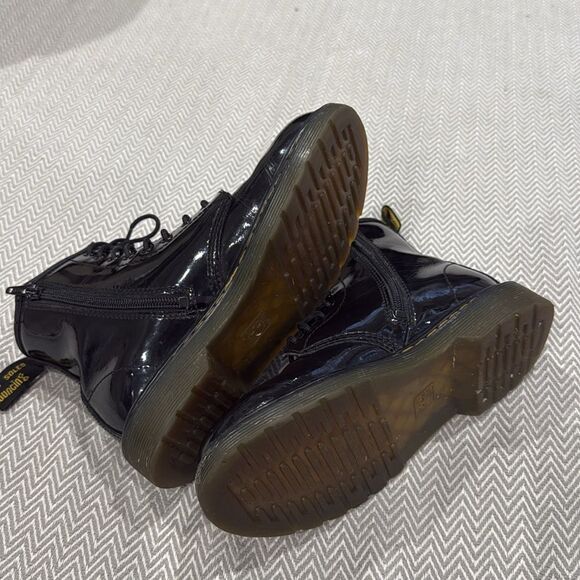 Dr. Martens 1460 Patent Leather Boots Woman’s Size 5 - Picture 6 of 6
